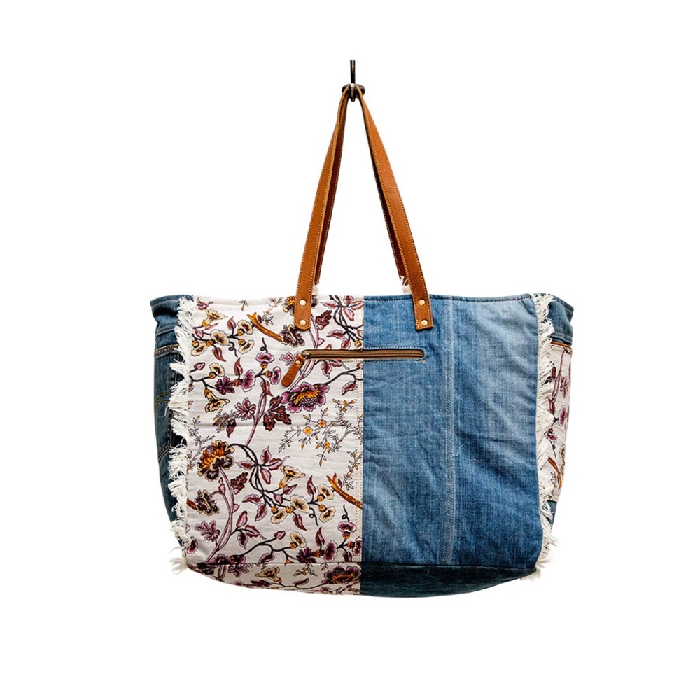 Myra Bag- Venture Weekender - Picture 6 of 9